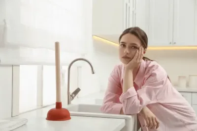 Kako odčepiti tuš kabinu i odvode pomoću stvari koje već imate u kući