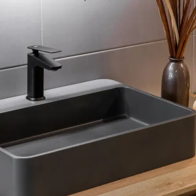 Umivaonik nadgradni 58,5 cm x 42 cm crni