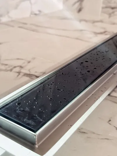 Slivnik Rocco 60 × 7 cm "Mjehurići" Black - slika 1